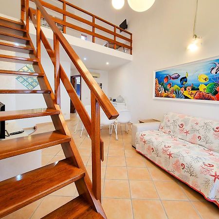 Murphy Holiday Home - Residenza Baro Ла-Маддалена Екстер'єр фото