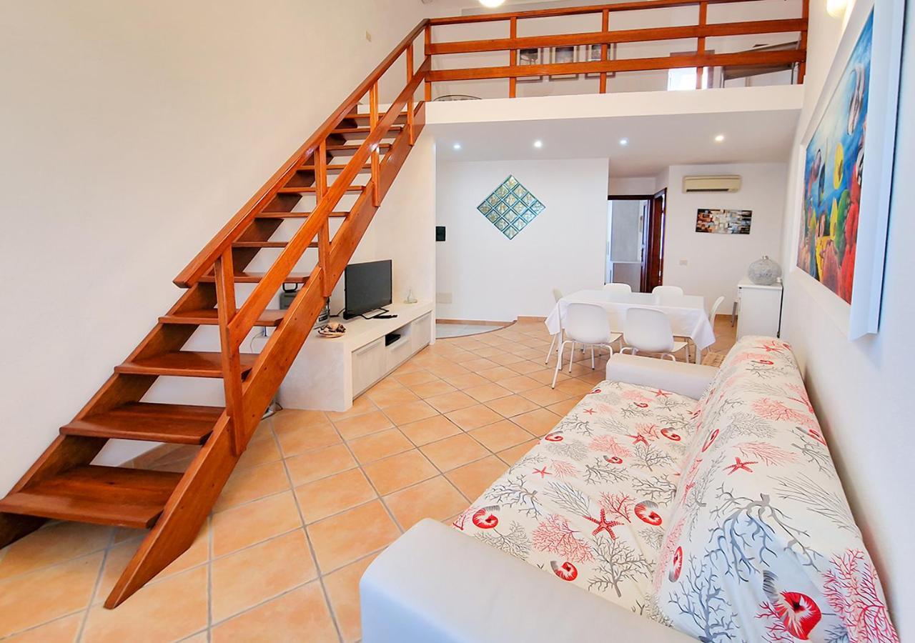 Murphy Holiday Home - Residenza Baro Ла-Маддалена Екстер'єр фото